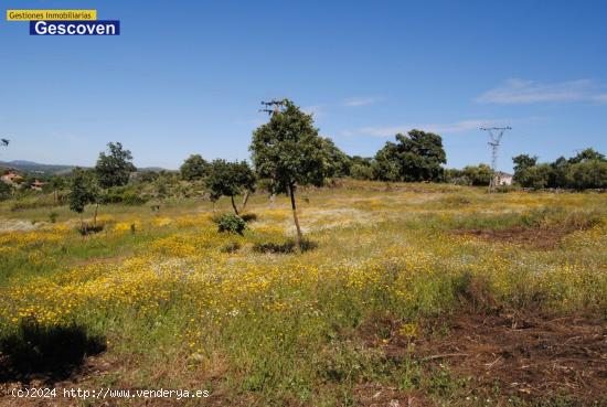  BONITA FINCA RUSTICA PAISAJISTICA, CONSTRUCCIÓN, AGUA Y LUZ - CACERES 