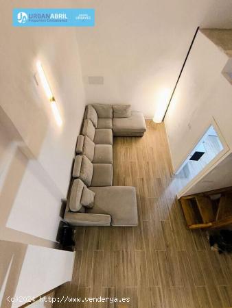  MINIMALISTA  LOFT EN LOS ÁNGELES - ALICANTE 