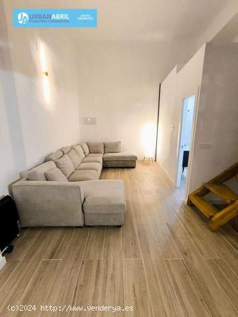 MINIMALISTA  LOFT EN LOS ÁNGELES - ALICANTE