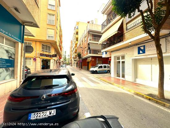 LOCAL COMERCIAL EN PLENO CENTRO - ALICANTE