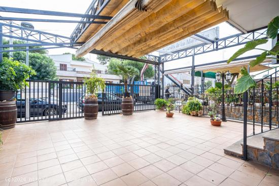  Restaurante cafetería con terraza, en segunda línea, zona las Maravillas - BALEARES 