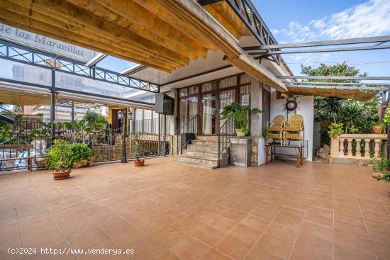 Restaurante cafetería con terraza, en segunda línea, zona las Maravillas - BALEARES