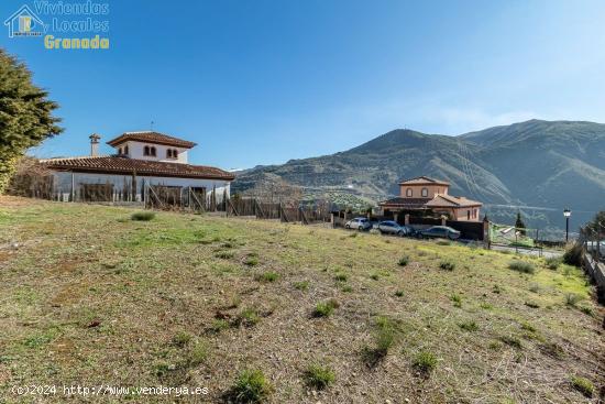  Magnífico solar de 600 m2 con vistas despejadas para el resto de tu vida en la casa de tus sueños! 