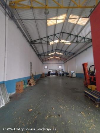  NAVE INDUSTRIAL EN VENTA EN SENTMENAT - BARCELONA 