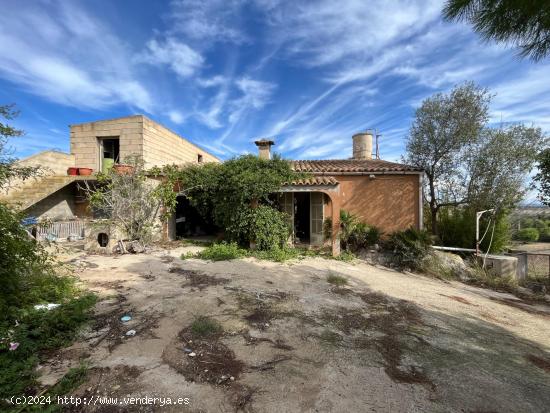 Casa de Campo a reformar con espectaculares vistas 360º - BALEARES