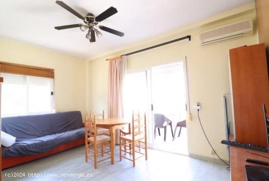 APARTAMENTO EN ORIHUELA COSTA. 2 DORMITORIOS. 1 BAÑO. TERRAZA CON VISTAS DESPEJADAS. - ALICANTE