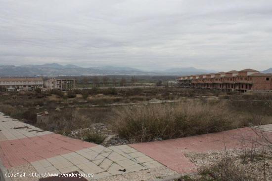 TERRENO DE BANCO EN LÁCHAR!! - GRANADA