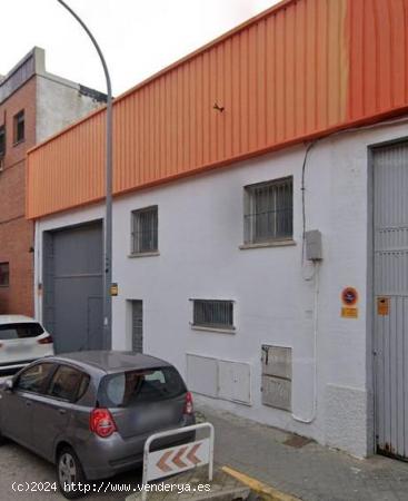 VENTA EDIFICIO DE OFICINAS EN VENTORRO DEL CANO - ALCORCÓN - MADRID