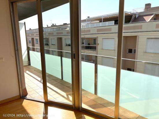 PISO CON PISCINA COMUNITARIA EN PALMA - BALEARES