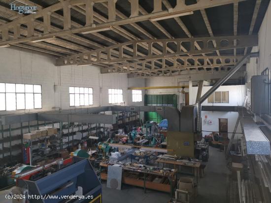 NAVE INDUSTRIAL EN VENTA POL. LAS QUEMADAS, EXCELENTE UBICACION - CORDOBA