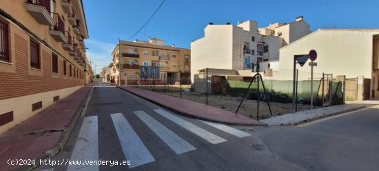 SOLAR RESIDENCIAL PROXIMO A CENTRO DE SALUD DE CHURRA - MURCIA