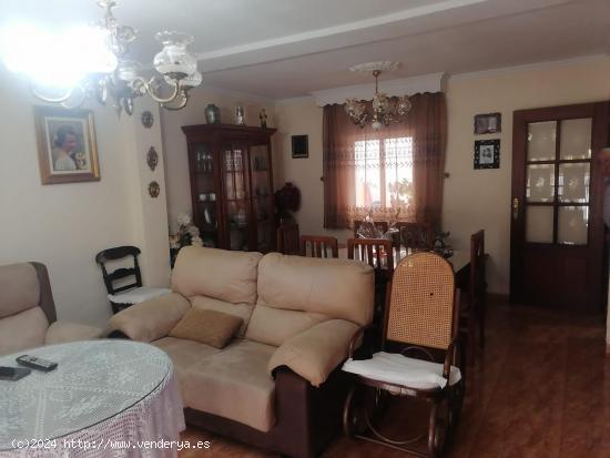 Se Vende en Cabra - CORDOBA