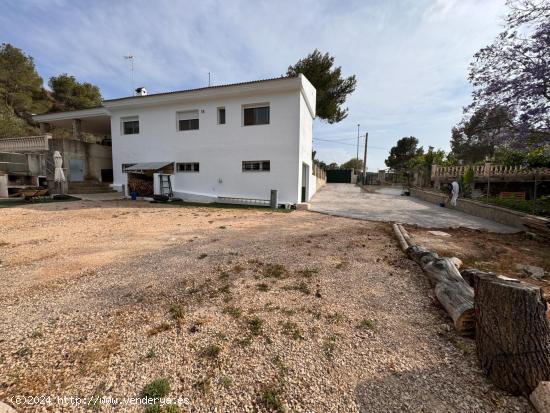 Chalet en venta en Urbanización San Cristóbal de Alberic - VALENCIA