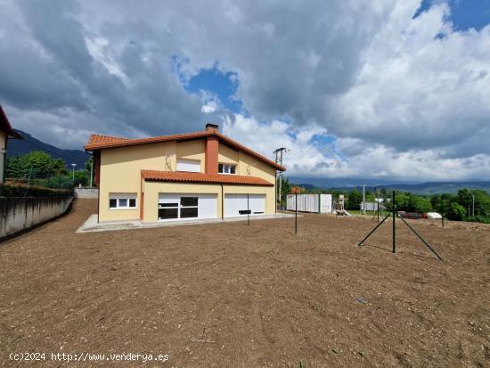  CHALET BIFAMILIAR EN VALLE DE MENA - BURGOS 