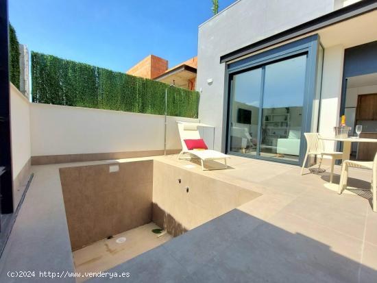 Villa 2 dormitorios, con piscina y vistas en San Juan de los Terreros - ALMERIA