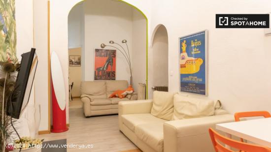 Habitaciones para alquilar en apartamento de 5 dormitorios en Madrid - MADRID