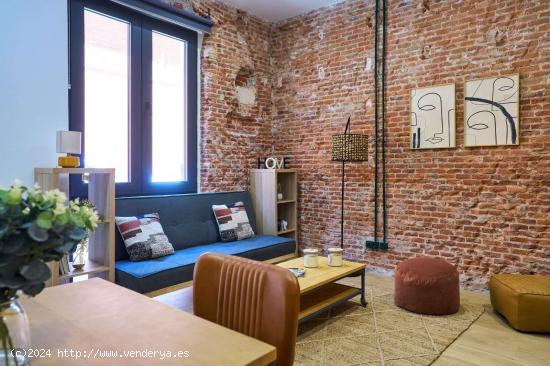 ¡Casa nueva en un estudio recientemente renovado, perfecto para parejas! - MADRID