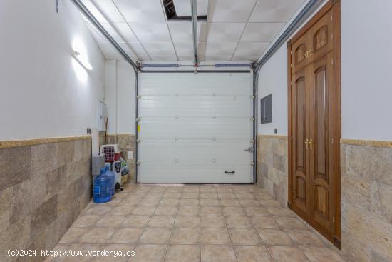 Se vende esta increíble casa   en unas de las zonas mas cotizadas de maracena - GRANADA