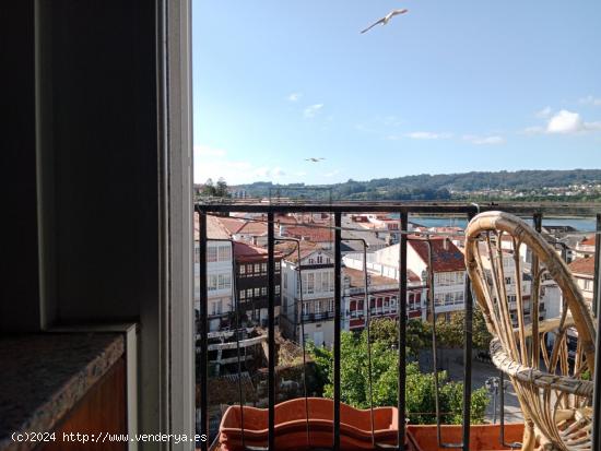 PISO CON VISTAS A LA RÍA EN PONTEDEUME - A CORUÑA