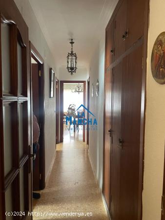 IMMOBILIARIA LA MANCHA VENDE VIVIENDA JUNTO A LA FERIA. - ALBACETE