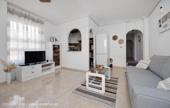 Apartamento moderno con piscina comunitaria - ALICANTE