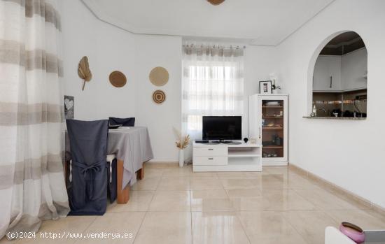 Apartamento moderno con piscina comunitaria - ALICANTE