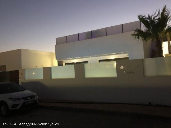 Se Vende en La Manga del Mar Menor - MURCIA