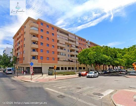  PLAZA DE PARKING EN CALLE AYALA (ZONA HUELIN) - MALAGA 