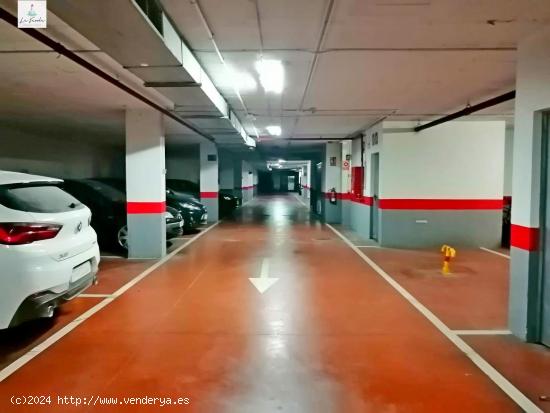 PLAZA DE PARKING EN CALLE AYALA (ZONA HUELIN) - MALAGA