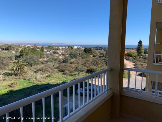 Bonito apartamento con vistas al mar en La marina, Alicante, Costa Blanca - ALICANTE