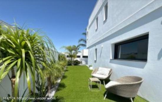 Casa de lujo independiente en Calle Miguel Ángel Blanco, El Verger, Alicante - ALICANTE