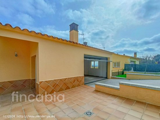 Unifamiliar aislada en venta  en Santa Coloma de Farners - Girona