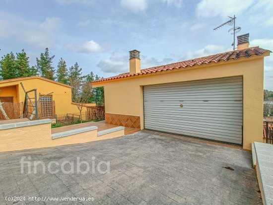 Unifamiliar aislada en venta  en Santa Coloma de Farners - Girona