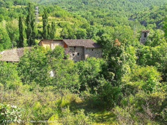  Masía Centenaria con 6 Terrenos de Regadío y un Molino en un Lugar Único! 