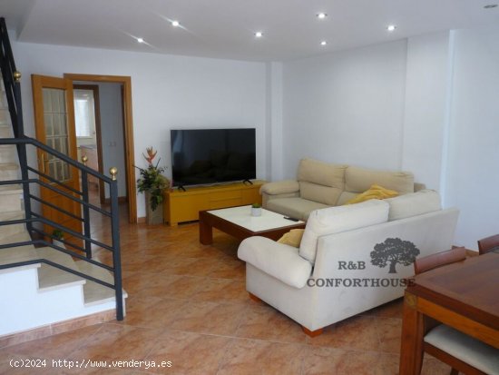 Casa-Chalet en Venta en Silla Valencia