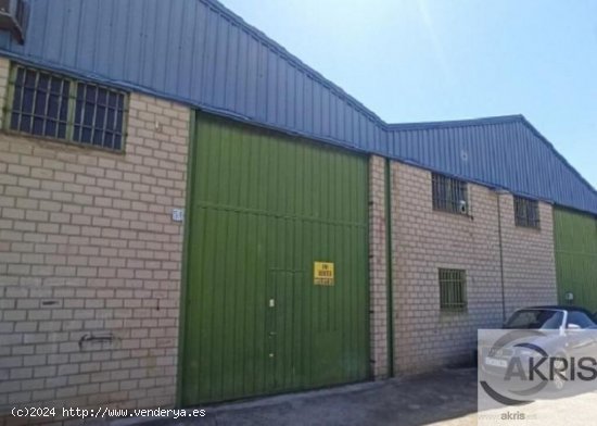  NAVE INDUSTRIAL 240 M2 EN VALDEMORO 