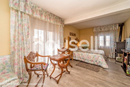 Casa en venta de 360 m² Calle Onésimo Redondo, 47132 San Miguel del Pino (Valladolid)