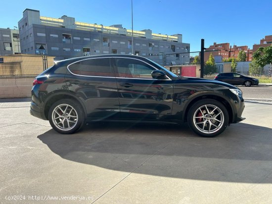 Alfa Romeo Stelvio 2.2 Diésel 154kW (210CV) Executive Q4 - Parla