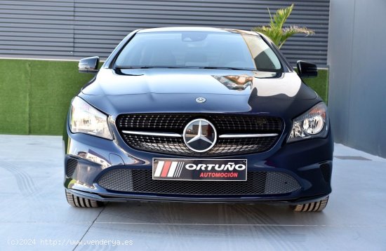 Mercedes Clase CLA 200 d Urban, Camara - Beniajan