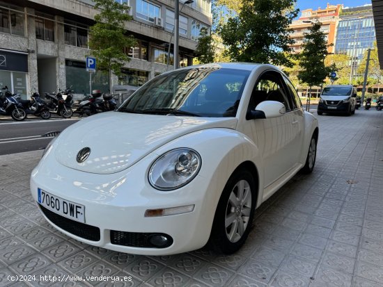 Volkswagen New Beetle 2.0 Auto 115CV - Barcelona