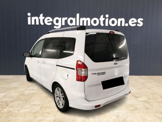 Ford Tourneo Courier 1.5 TDCi 74kW (100CV) Titanium - 