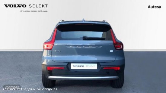 Volvo XC40 XC40 Recharge Core, T4 plug-in hybrid, Electrico de 2023 con 24.324 Km por 38.900 EUR. en