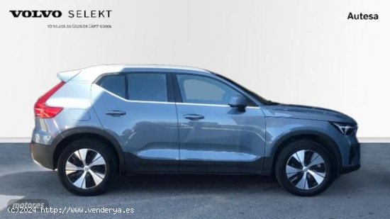 Volvo XC40 XC40 Recharge Core, T4 plug-in hybrid, Electrico de 2023 con 24.324 Km por 38.900 EUR. en