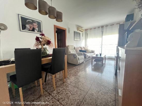 Oportunidad, piso para entrar a vivir en Passeig Verdaguer, 3 hab, vistas espectaculares, 148.500 Eu