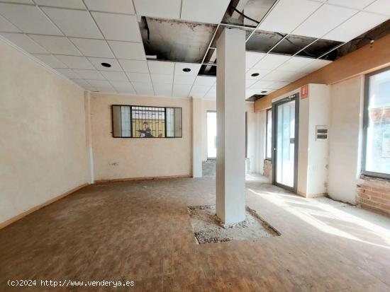 LOCAL COMERCIAL EN BENIAJAN - MURCIA