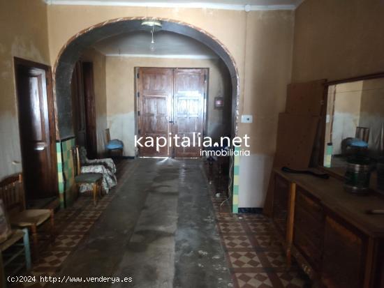 CASA A LA VENTA EN BENIGANIM. - VALENCIA