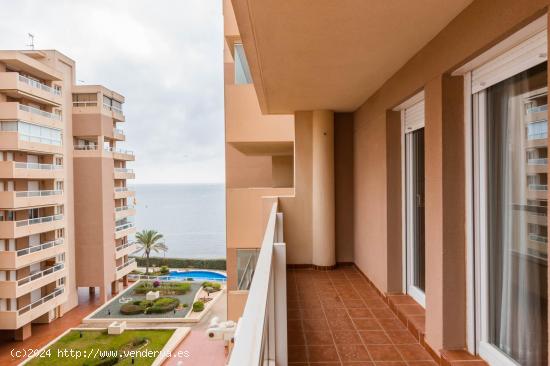 Magnífico apartamento en primera línea de Mediterráneo, La Manga . - MURCIA