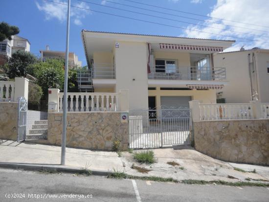  CASA CON VISTAS MAR EN SEGUR DE CALAFELL - TARRAGONA 