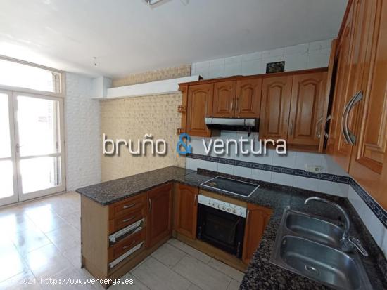  EN VENTA CASA INDEPENDIENTE EN CASTELLET I LA GORNAL - BARCELONA 