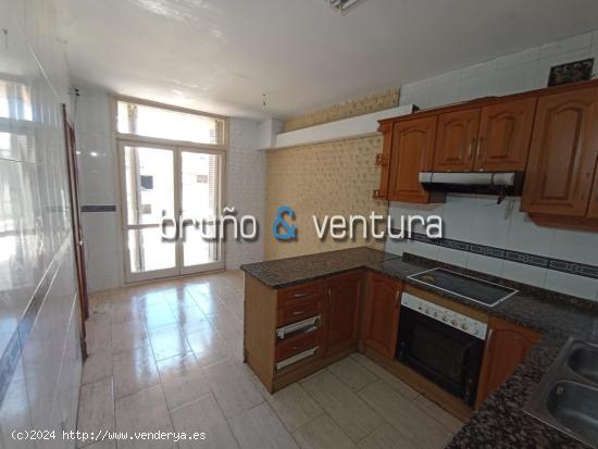 EN VENTA CASA INDEPENDIENTE EN CASTELLET I LA GORNAL - BARCELONA